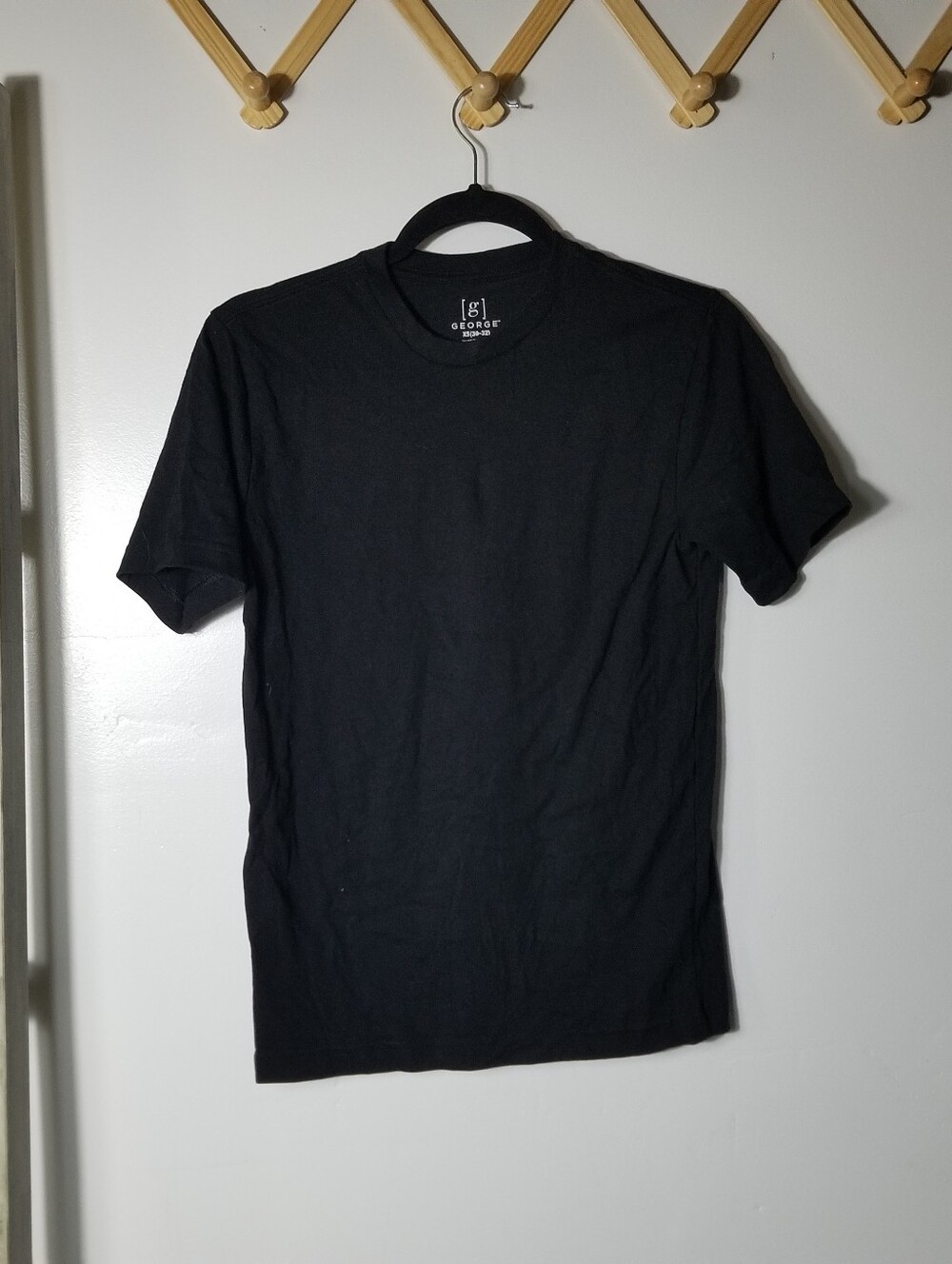 GEORGE MEN'S BLACK CREWNECK TEE SIZE XS